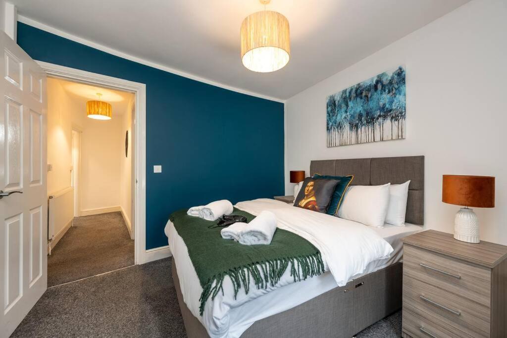 Harvest House - Tv In Every Bedroom! Apartment Swansea